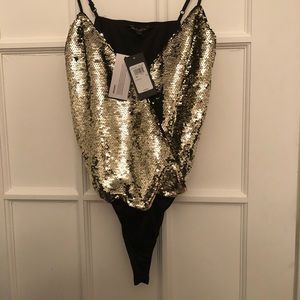 NWOT Guess Gold bodysuit